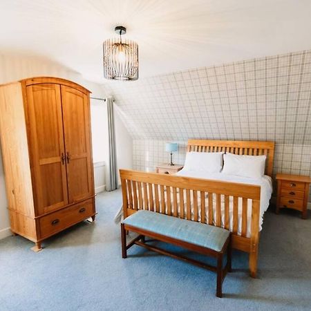 Factors House - A Comfy Cottage In Countryside Park With Wifi And Access To Bar And Pool Perth Exterior foto